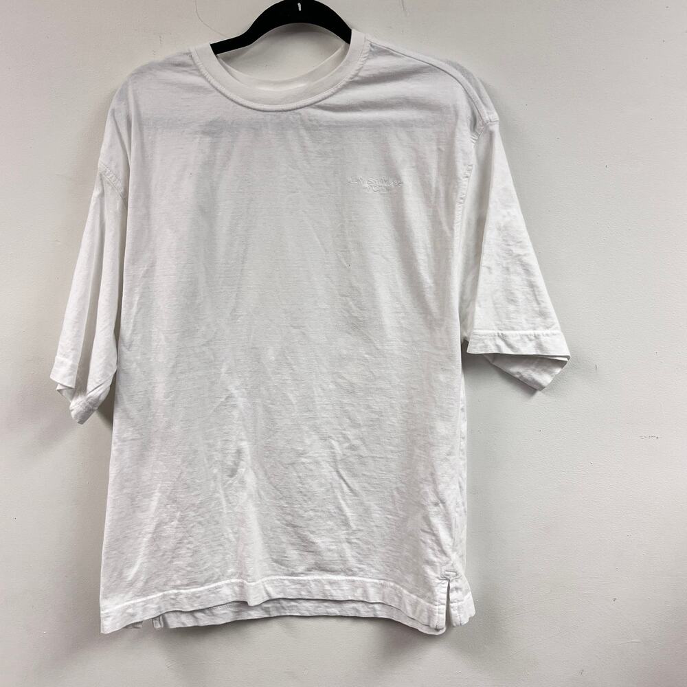 Vintage Men's Levi's L 90's 100% cotton short sleeve solid white crew neck tee
